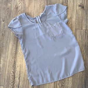 ✨2/$15✨Taupe Business Casual Top